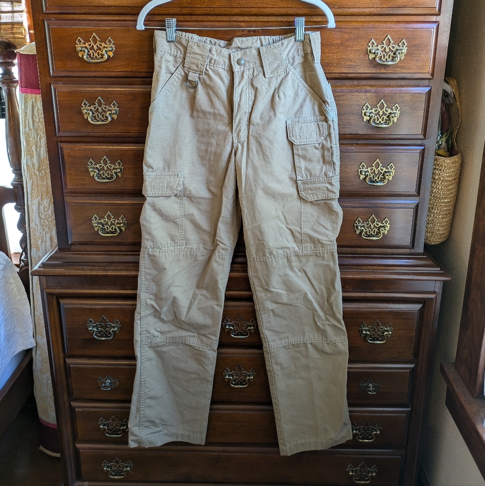 Women's tactical utility cargo pants
